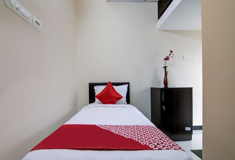 Hotell Royal Stay By Oyo Rooms