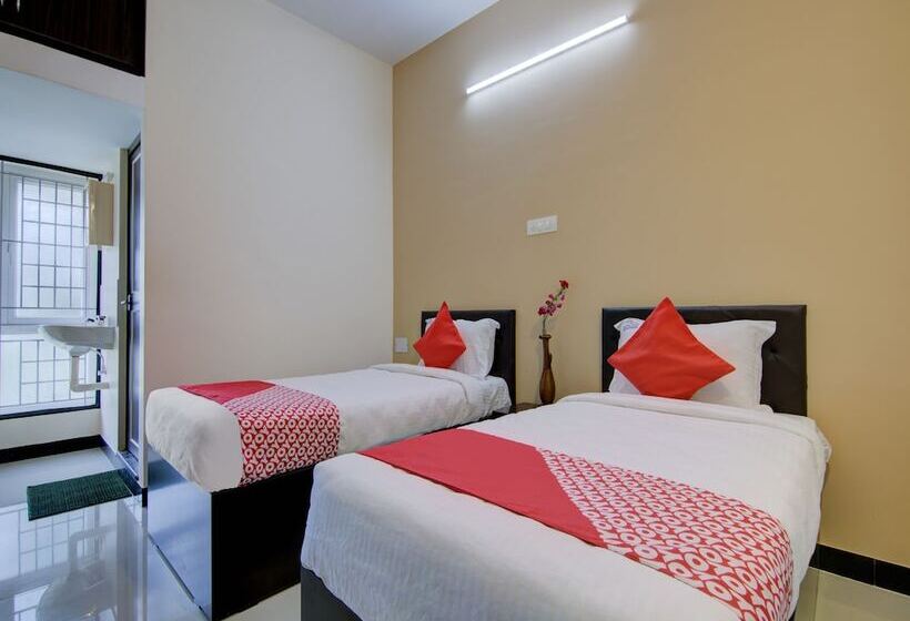 Hotell Royal Stay By Oyo Rooms