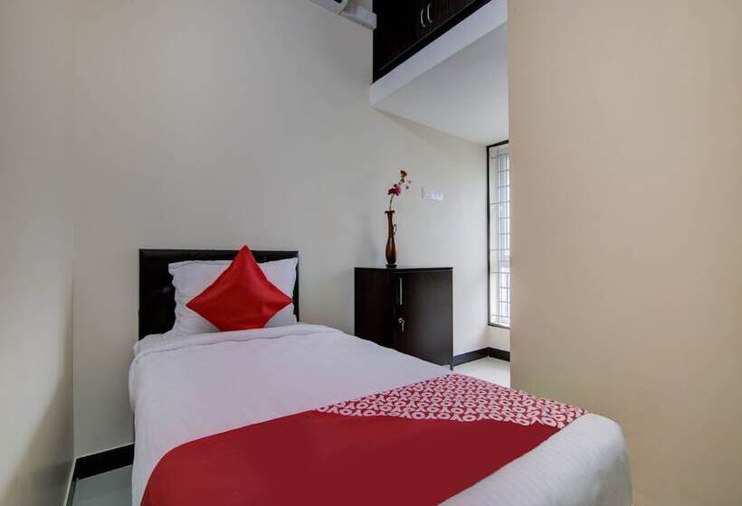 Hotell Royal Stay By Oyo Rooms