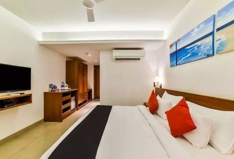 ホテル Capital O 28820 Silver Shell Resort