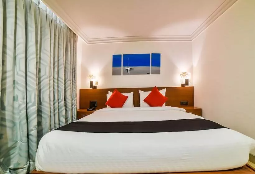 ホテル Capital O 28820 Silver Shell Resort