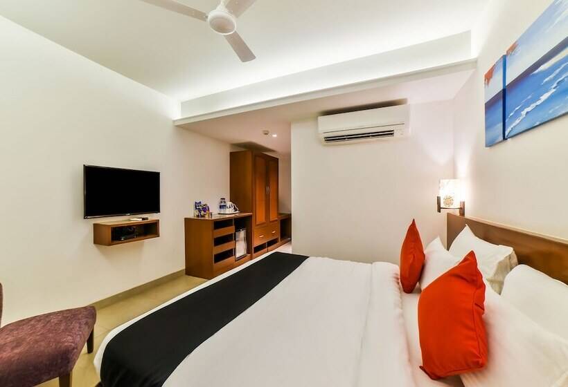 Hotel Capital O 28820 Silver Shell Resort