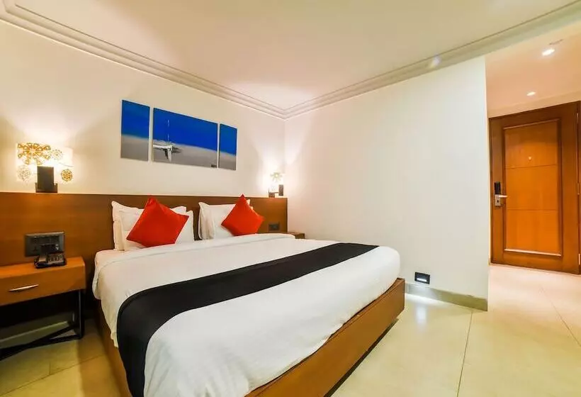 ホテル Capital O 28820 Silver Shell Resort