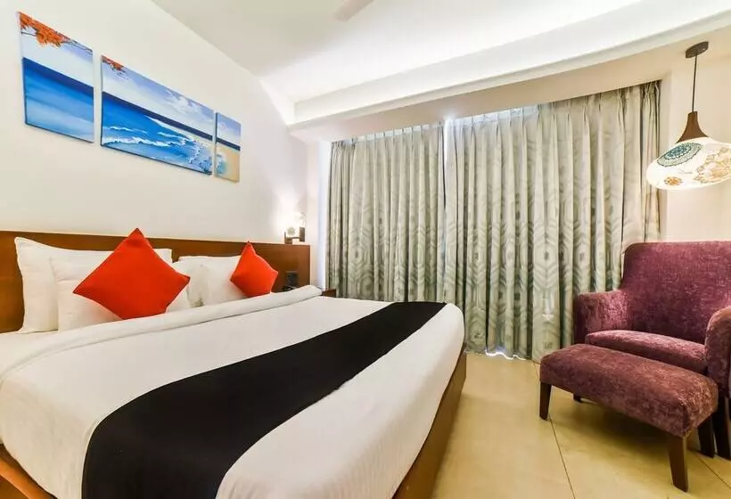 ホテル Capital O 28820 Silver Shell Resort