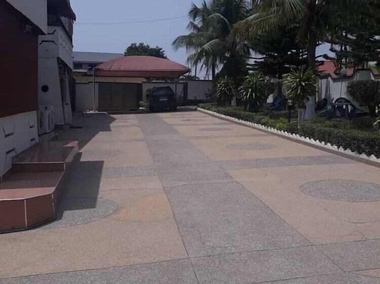 Пансион Larosa Executive Guest House