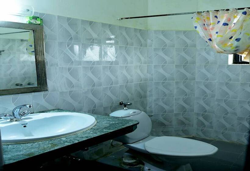 استراحتگاه Sunita Corbett Retreat By Opensky