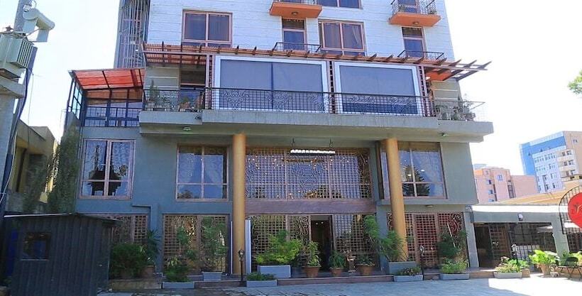 Zig Zag Hotel And Spa