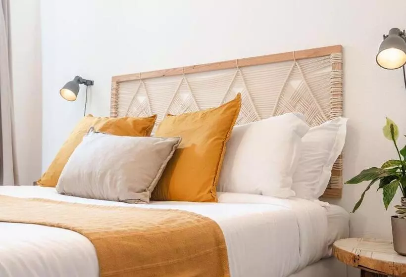 Retkeilymaja Selina Boavista Ericeira