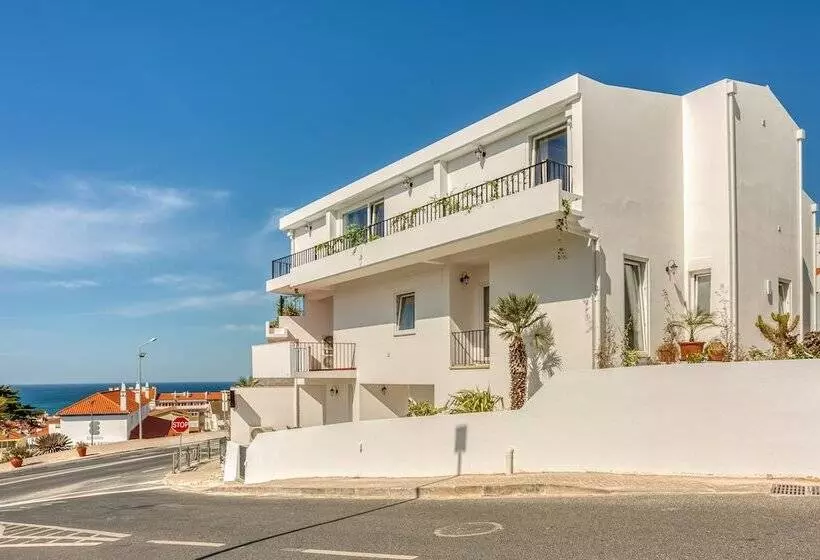 Retkeilymaja Selina Boavista Ericeira