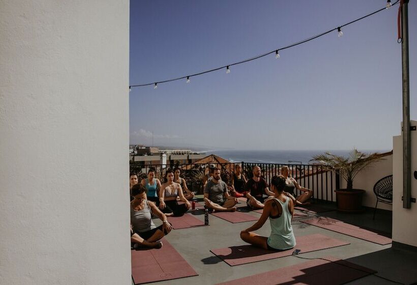 هاستل Selina Boavista Ericeira