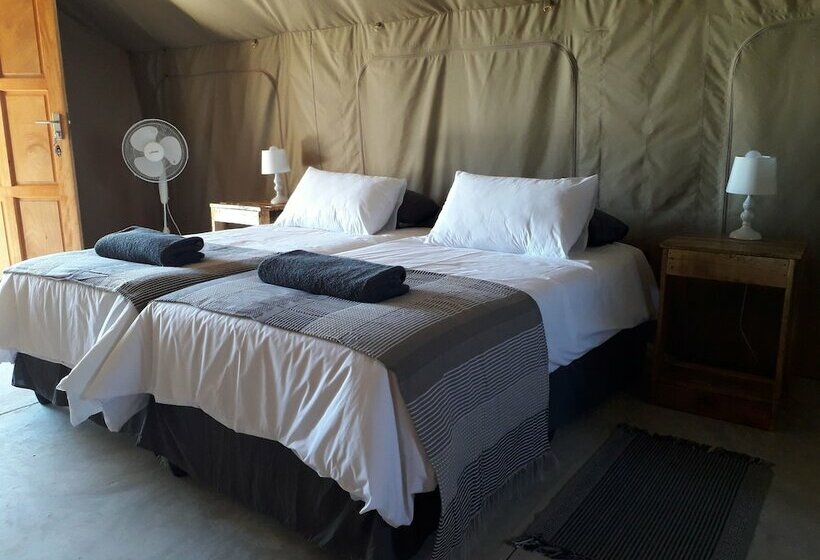 هتل Blue Bushman Luxury Tented Lodge