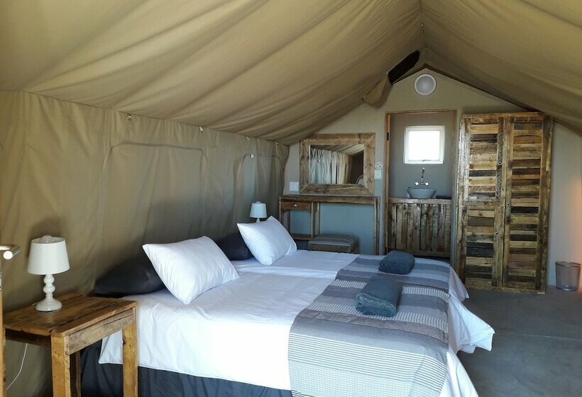 هتل Blue Bushman Luxury Tented Lodge
