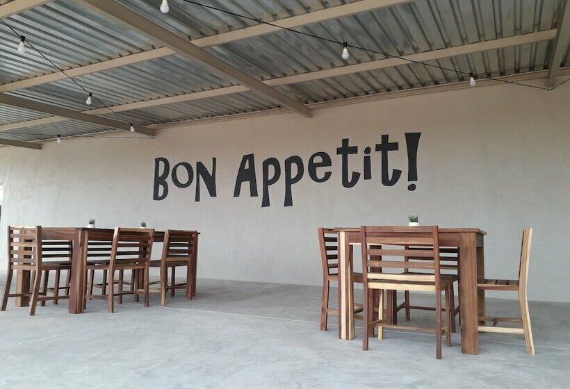 هتل Blue Bushman Luxury Tented Lodge