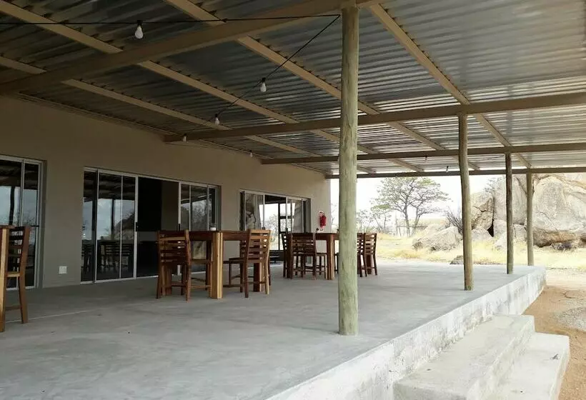 هتل Blue Bushman Luxury Tented Lodge