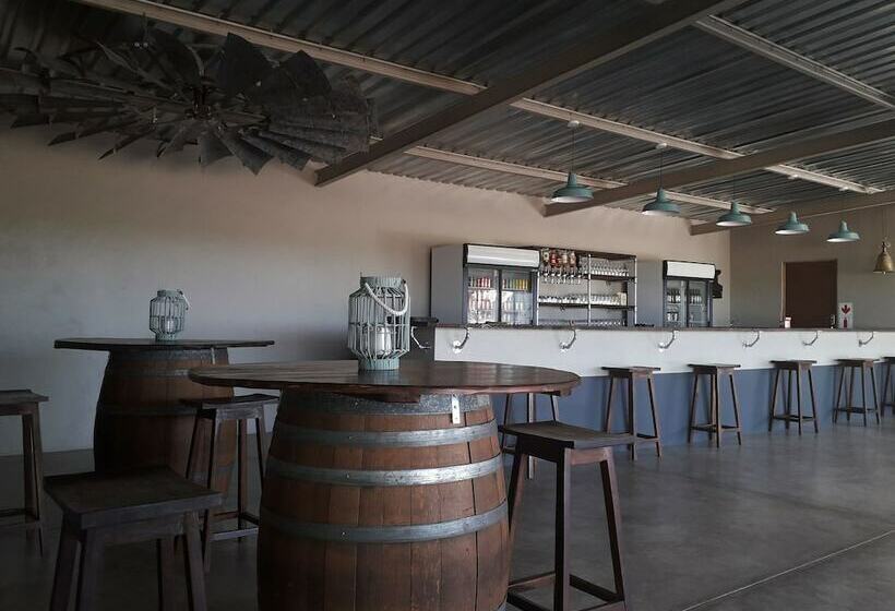 هتل Blue Bushman Luxury Tented Lodge