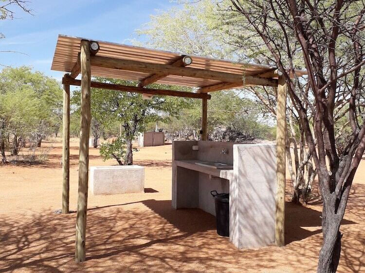 هتل Blue Bushman Luxury Tented Lodge