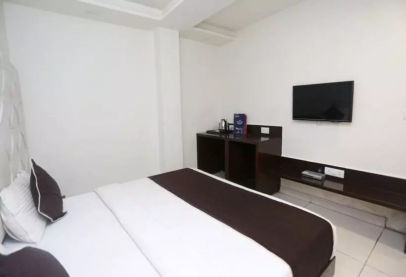 هتل Central Grand By Oyo Rooms
