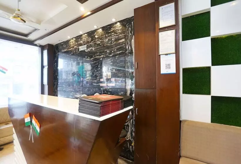 هتل Central Grand By Oyo Rooms