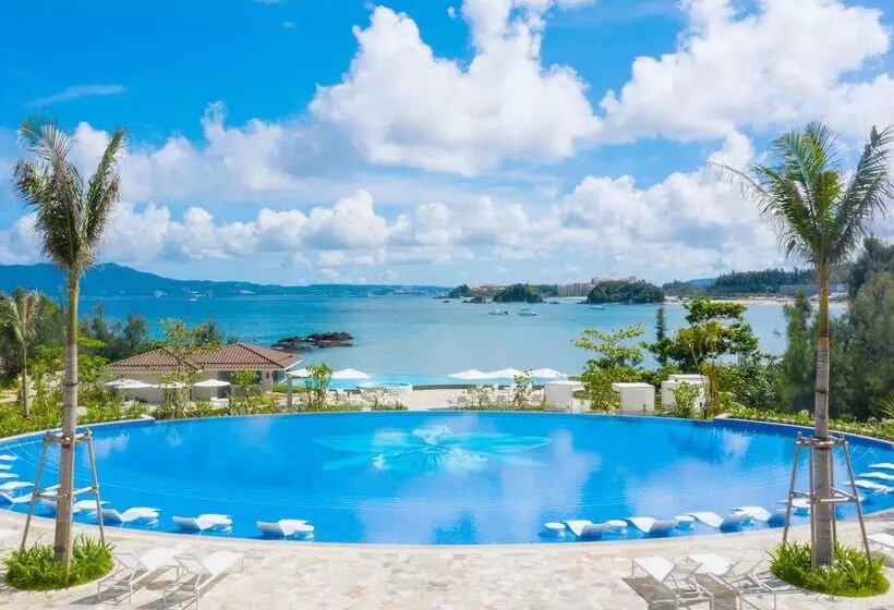 Hotelli Halekulani Okinawa