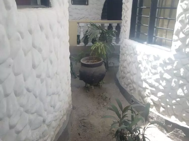 هتل Kendas Village