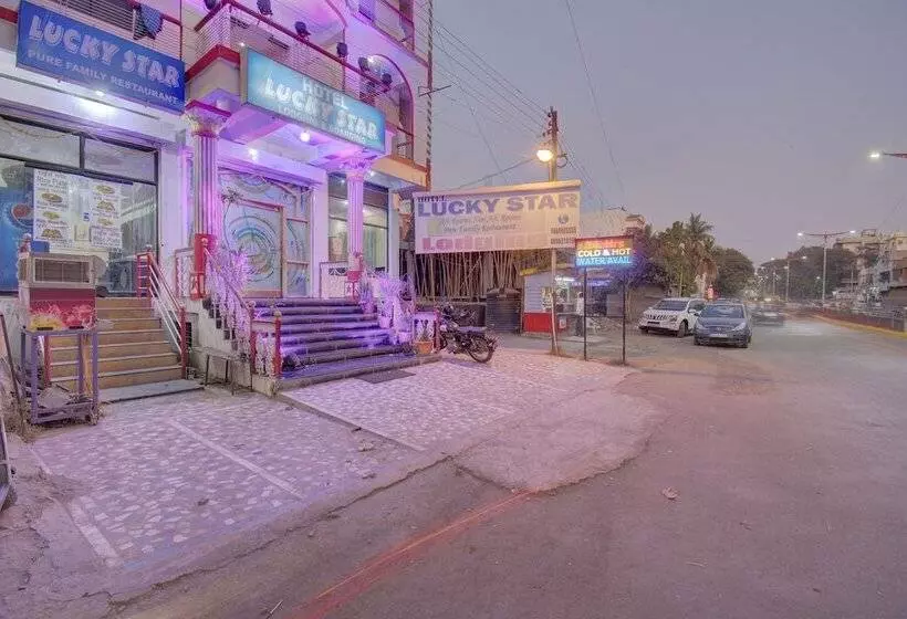 Hotelli Lucky Star By Oyo Rooms