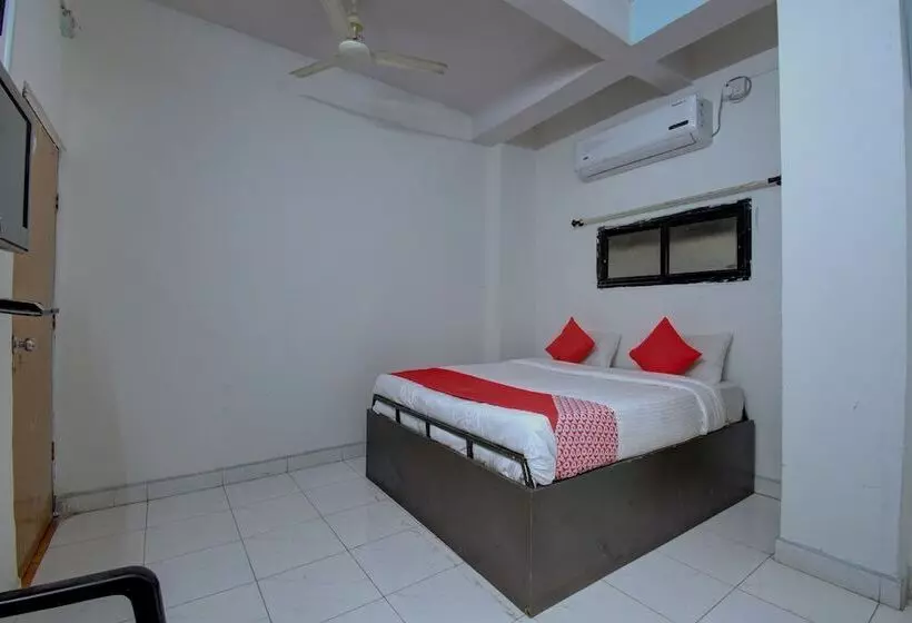 Hotelli Lucky Star By Oyo Rooms