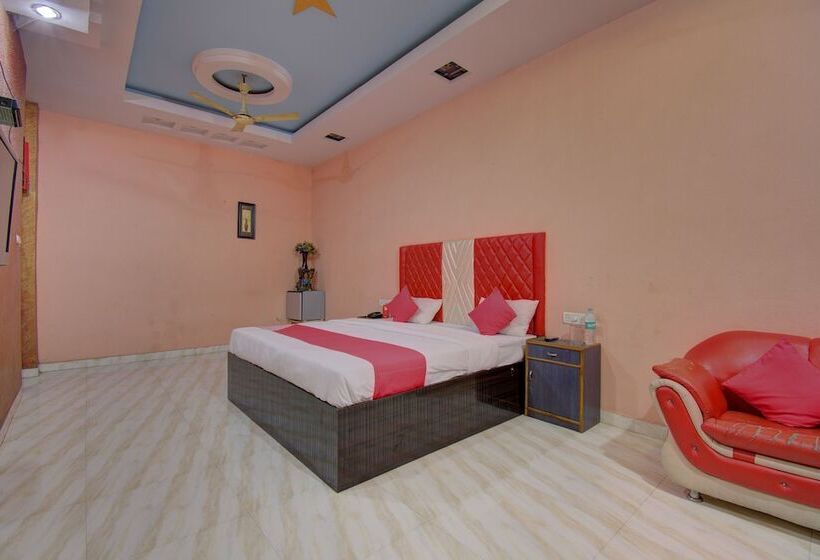 هتل Lucky Star By Oyo Rooms