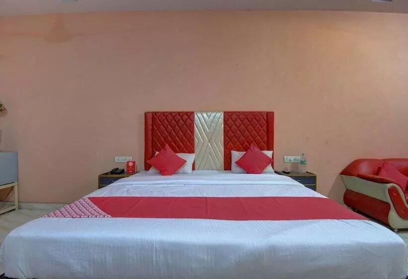Hotelli Lucky Star By Oyo Rooms