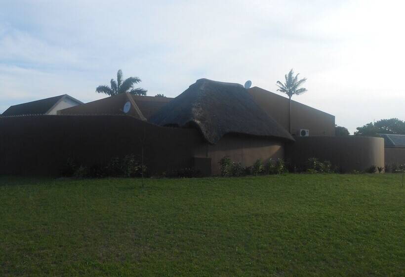 בית מלון כפרי Natal Mahogany