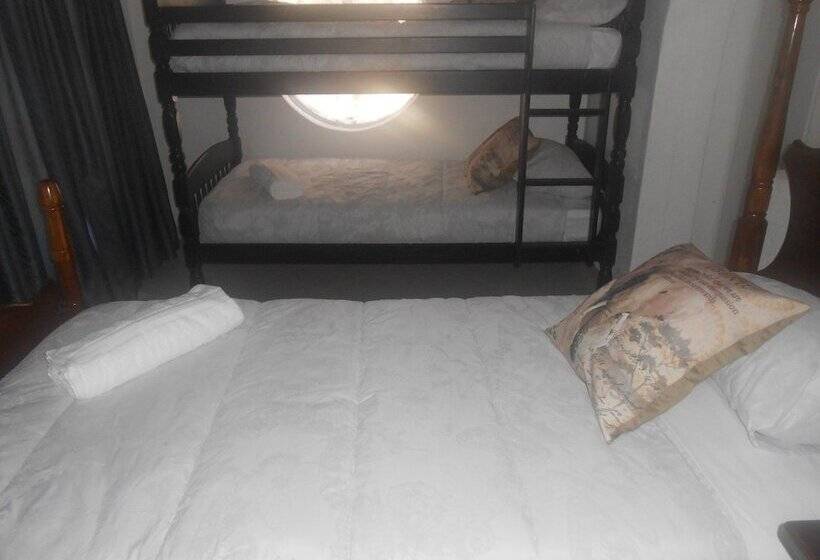 בית מלון כפרי Natal Mahogany