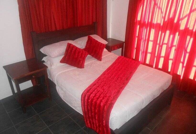 בית מלון כפרי Natal Mahogany