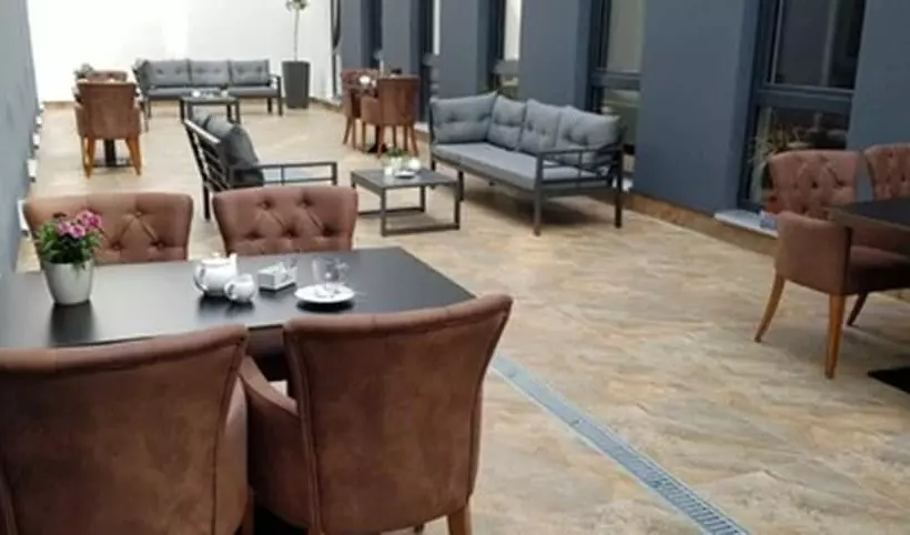 Hotelli Starton Am Ingolstadt Village