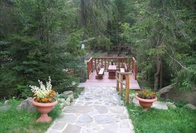 Majatalo Willa Zarębek