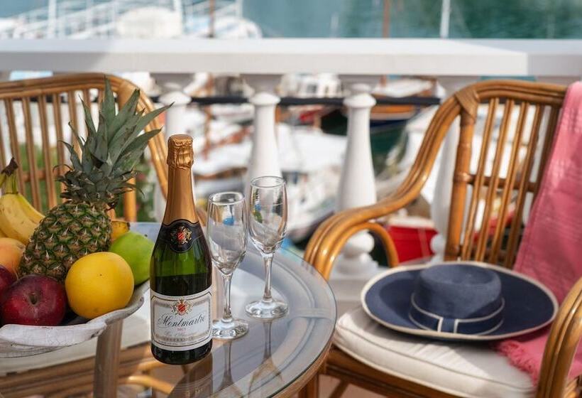 Porto Vecchio Luxury Suites