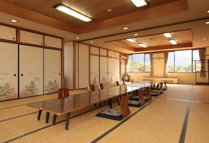 旅館 Kokumin Shukusha Enasansou