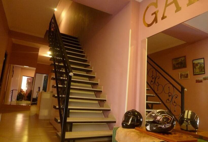 Galo Hostel