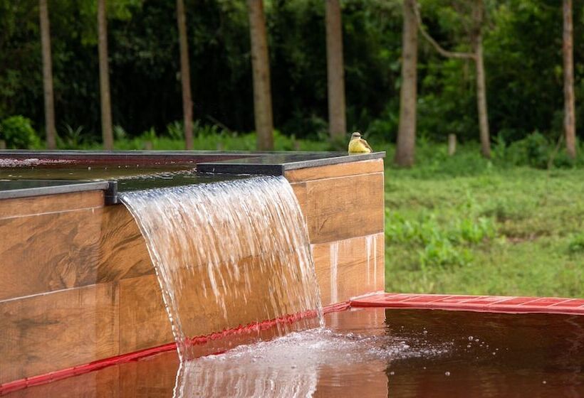 هتل Chalé De Minas