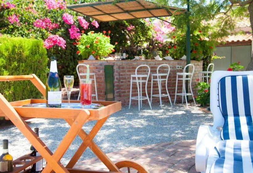 فندق ريفى Rosmarino Park