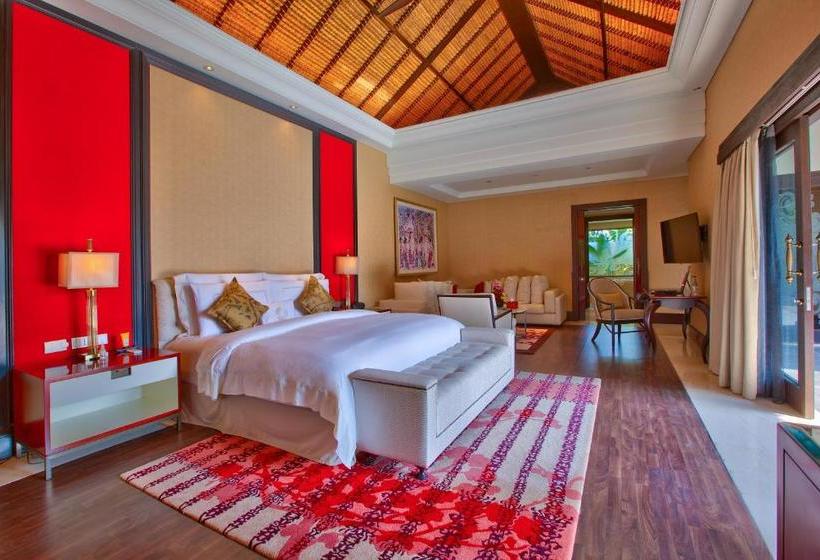 Отель The Trans Villa Bali
