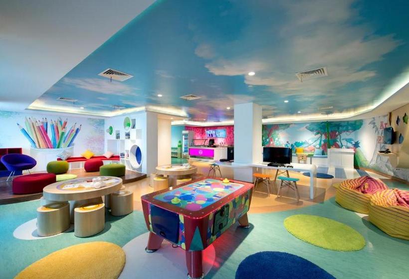 Отель The Trans Villa Bali