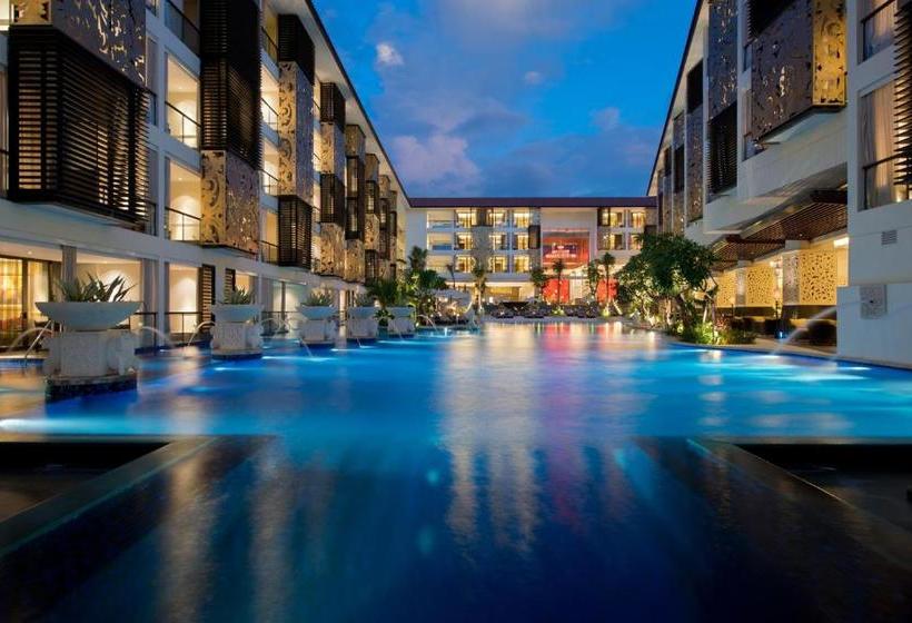 Отель The Trans Villa Bali