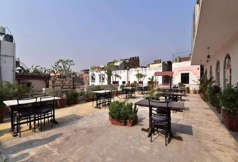 Hotel Vijeet Palace By Oyo Rooms