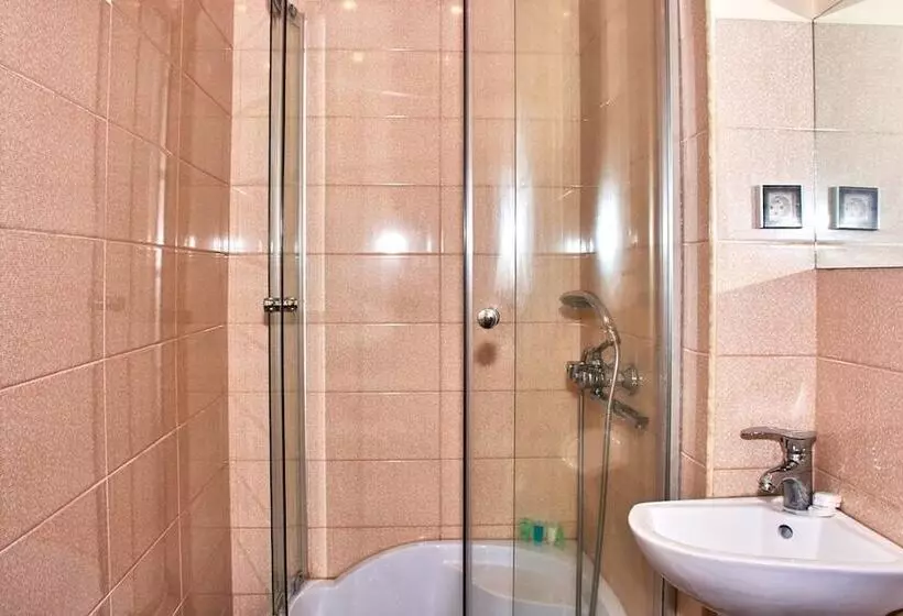 پانسیون Guest House   Mk