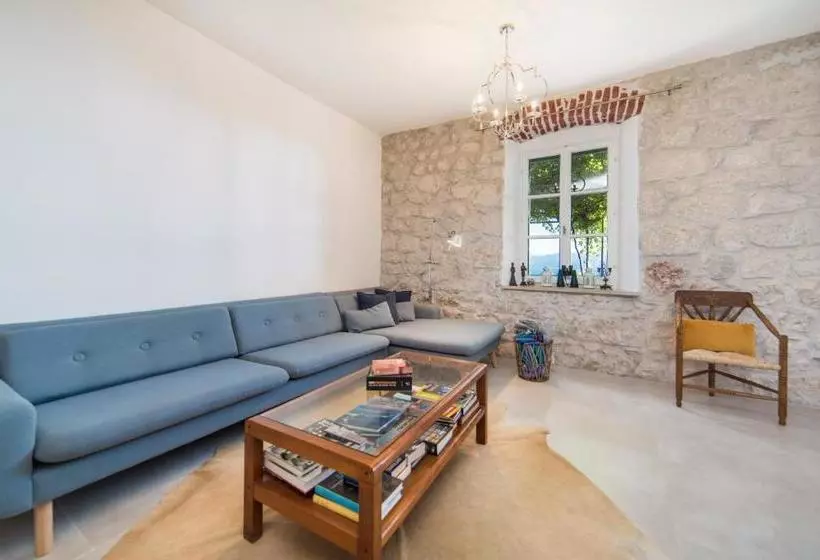 Villa Karla