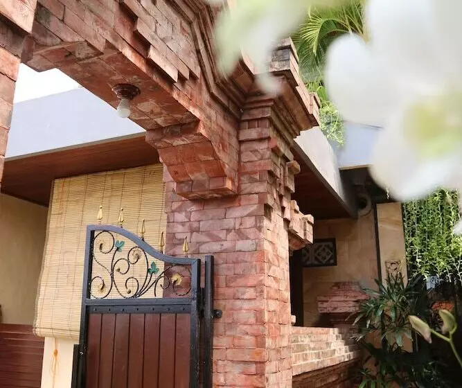 هاستل Bima Sakti House Canggu