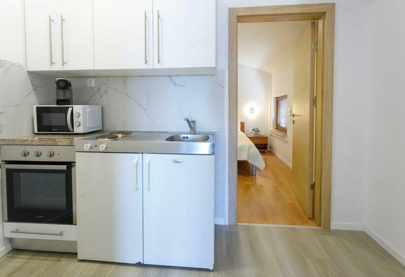 Apartments Beach Side Brela