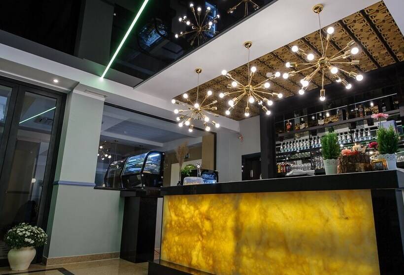 هتل Akacja Medical Resort