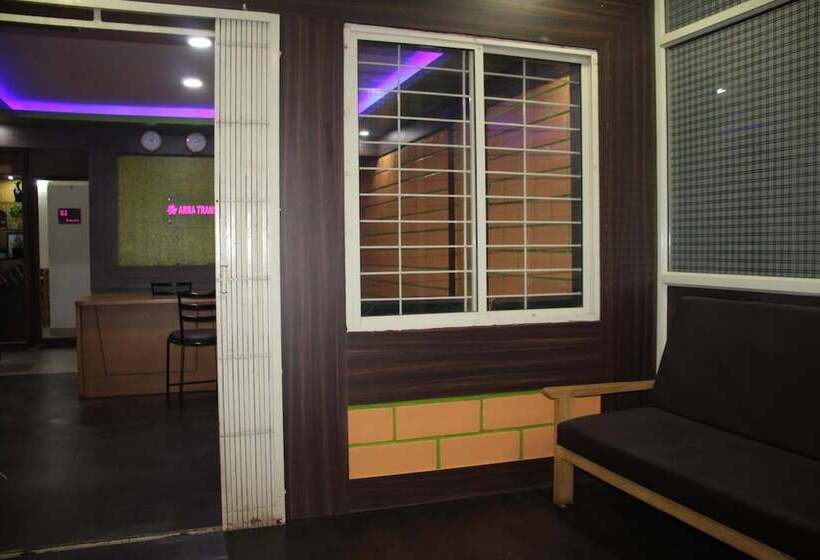Hotel Arra Transit