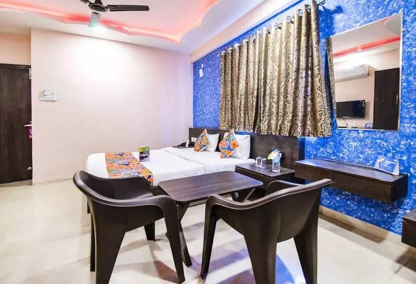 هتل Fabexpress Vijay Nagar Extention