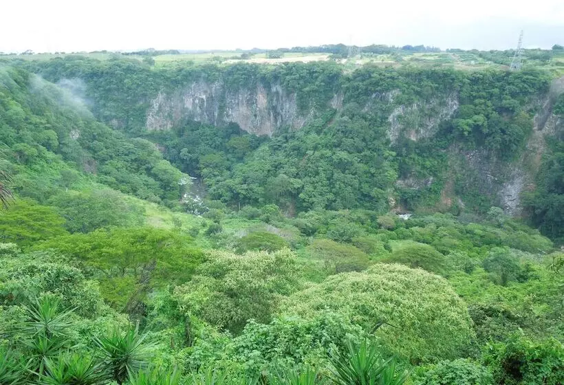 Hotelli Vista Canyon Inn